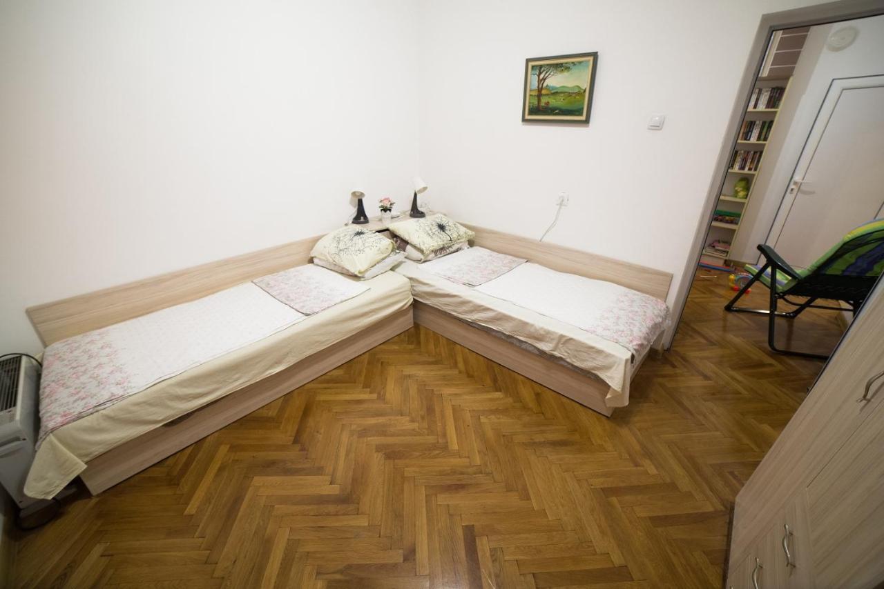 Belivanovi B&B House Veliko Tarnovo Luaran gambar